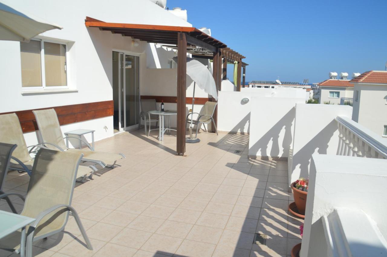 Kapparis Penthouse Lejlighed Paralimni Eksteriør billede