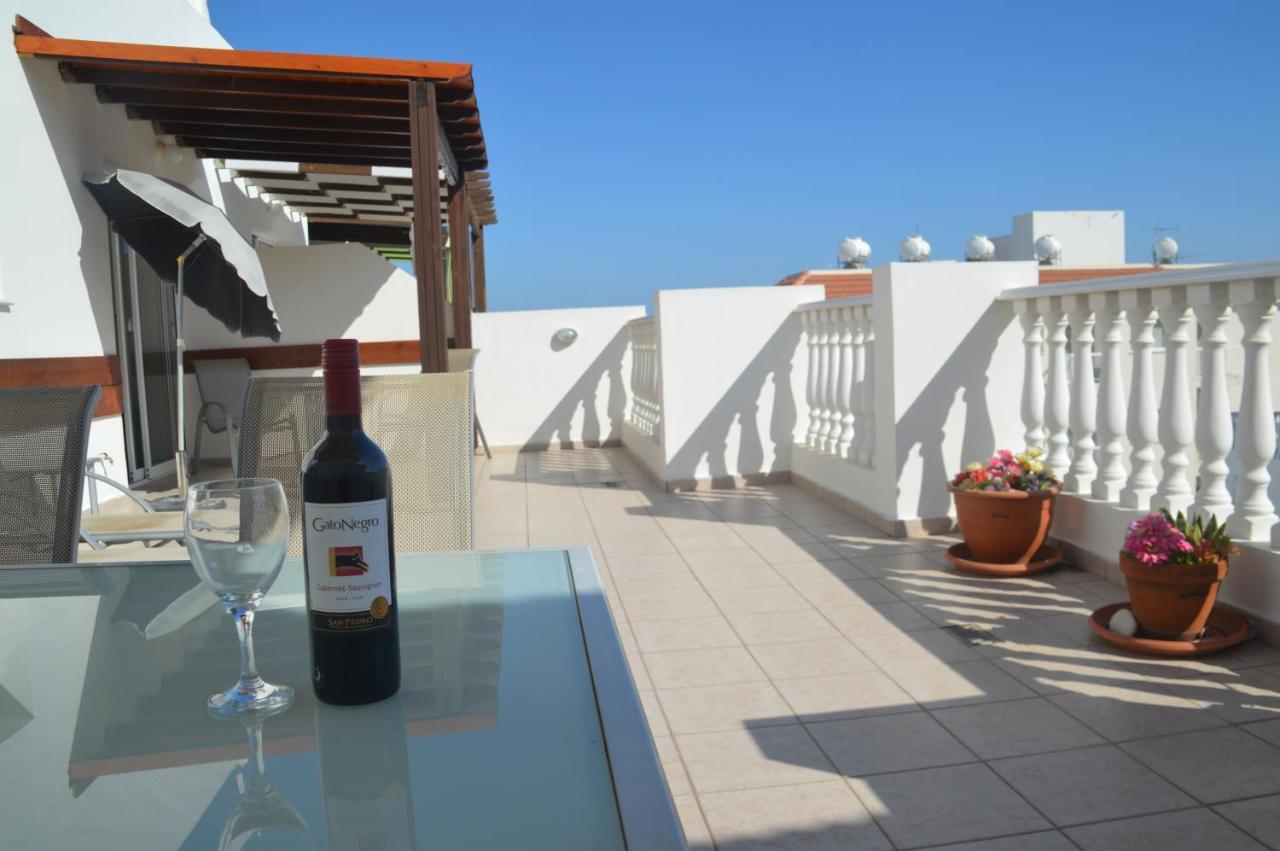 Kapparis Penthouse Lejlighed Paralimni Eksteriør billede